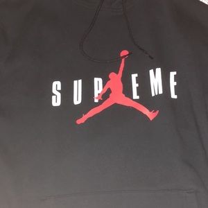 Supreme x Jordan Pullover Hoodie